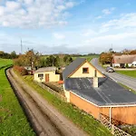 3 Bedroom Awesome In